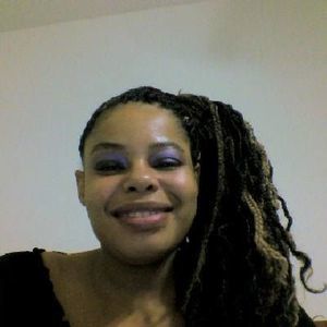 Meet your Posher, Deandra